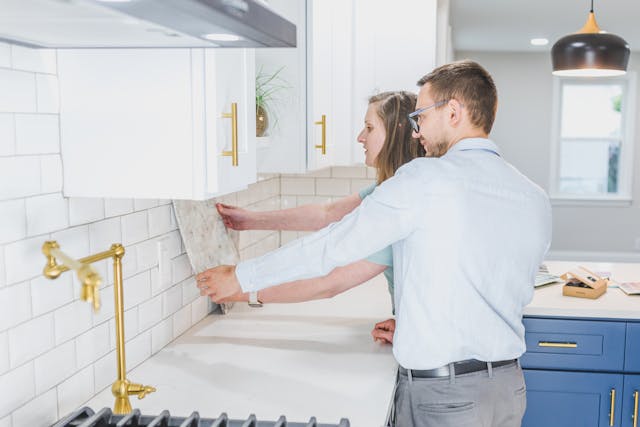 Tile Your Backsplash: A Weekend Project Even Beginners Can Master